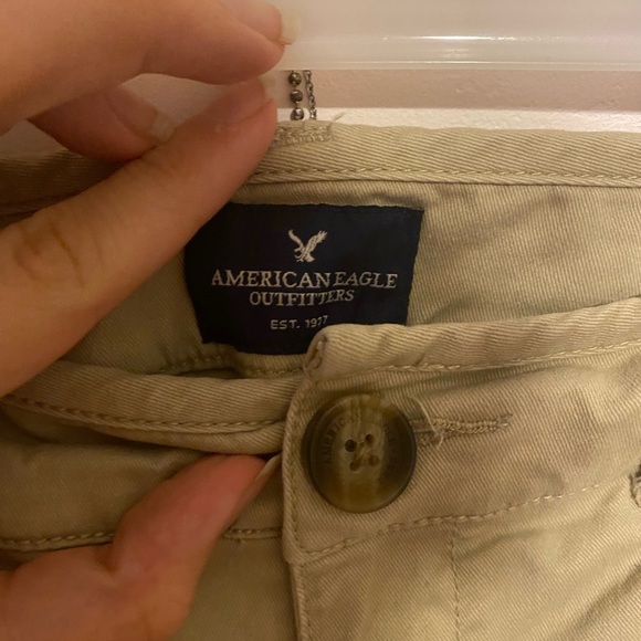 American Eagle kaki shorts midi girls size 2 - Picture 2 of 3